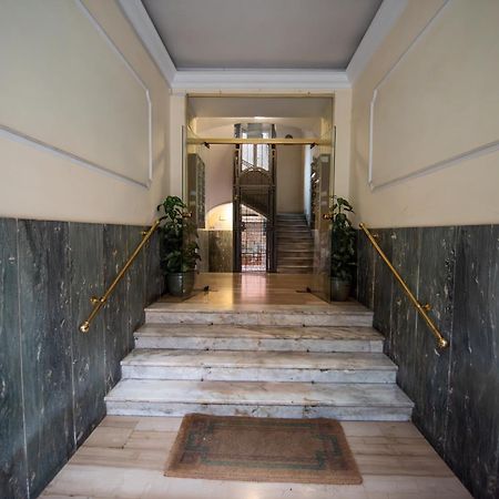 Benny Gold - Domus Romano Extérieur photo